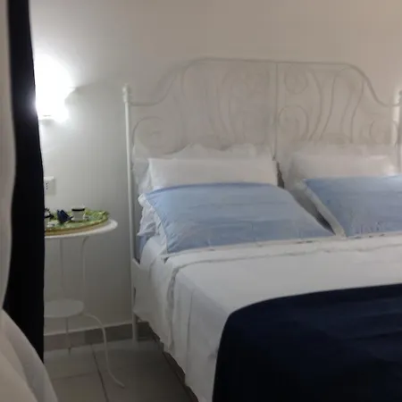 Oda ve Kahvaltı Residenza Luna Paestum