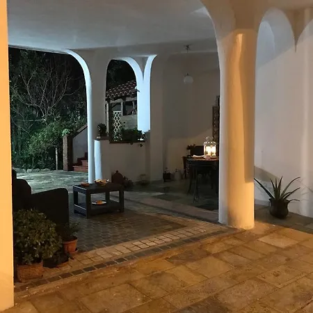 Oda ve Kahvaltı Residenza Luna Paestum